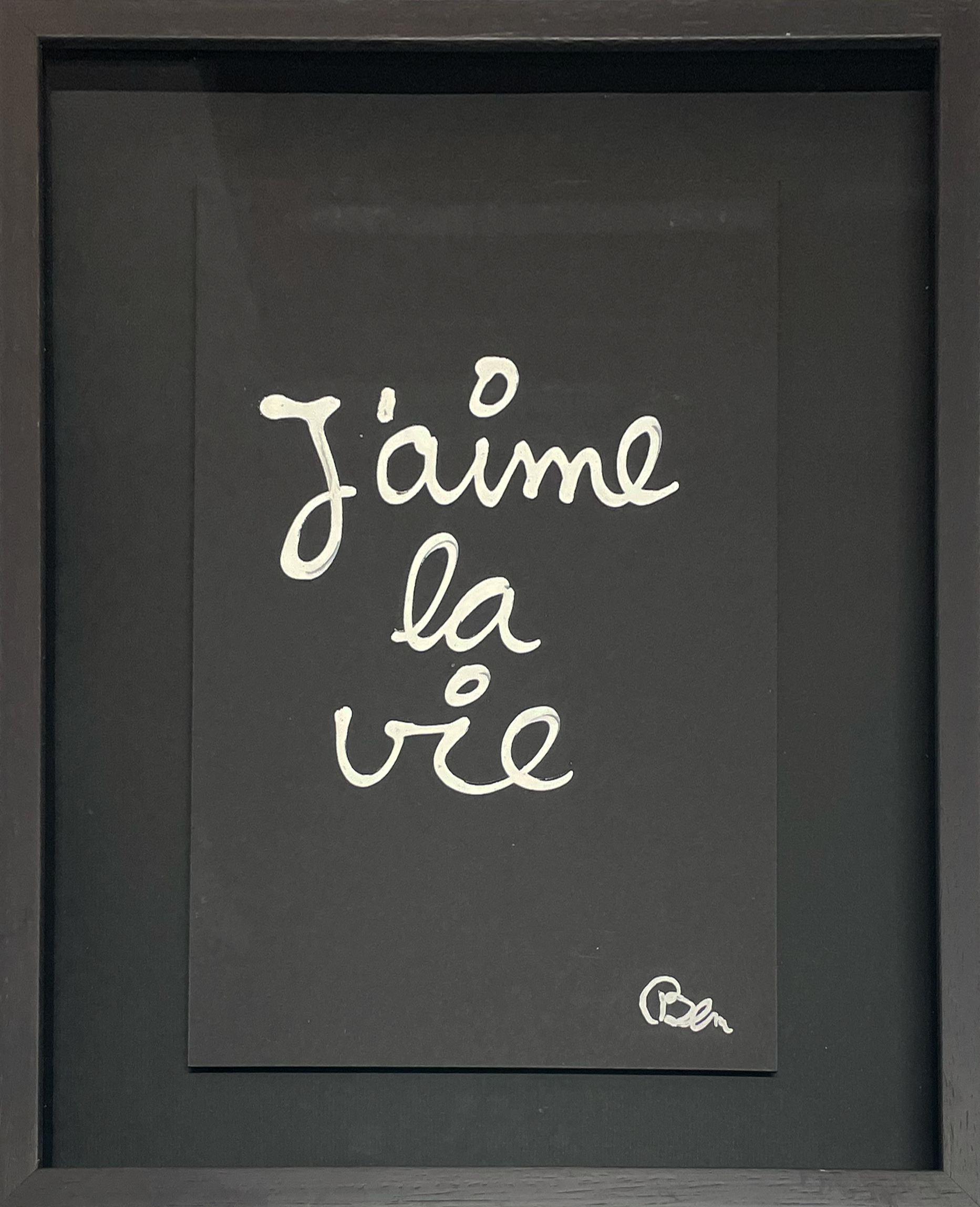 Ben Vautier, J’aime la vie, 2006, dessin au correcteur blanc sur papier noir, signé Ben